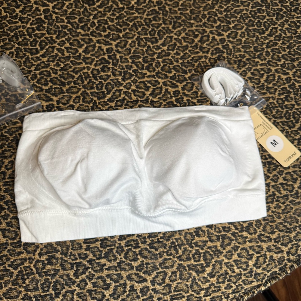 Truekind Strapless Bandeau Bra in White NWT